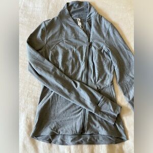 Lululemon Bhakti Yoga Asymmetrical Wrap Athleisure Zip Jacket Gray Size 4